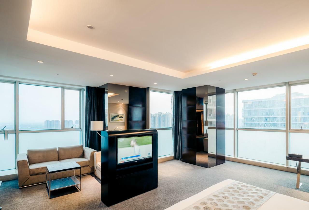 Jiazheng International Energy Hotel Huaqiao  Εξωτερικό φωτογραφία